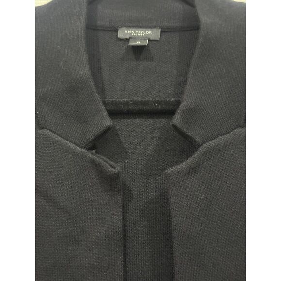 Ann Taylor Factory Sweater Womens XL Black Open Front Long Striped Hem Cardigan - Picture 5 of 11